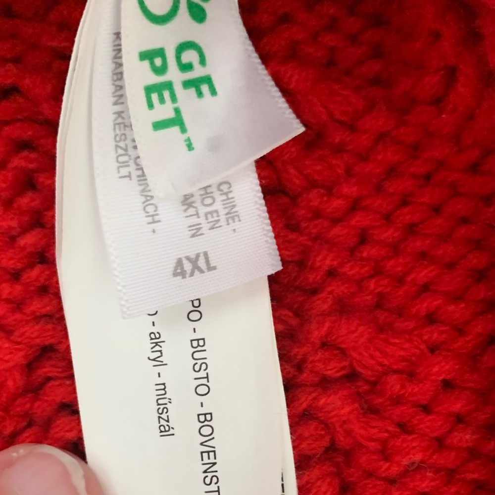 Red Cable KnitDogSweater - Picture 2 of 3